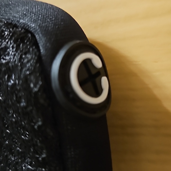 Sports phone holder arm pouch for phone touchscreen earplug hlder - Picture 3 of 5